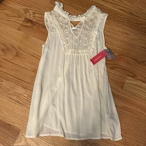 Cream Lace Sleeveless Blouse - Small - NWT
